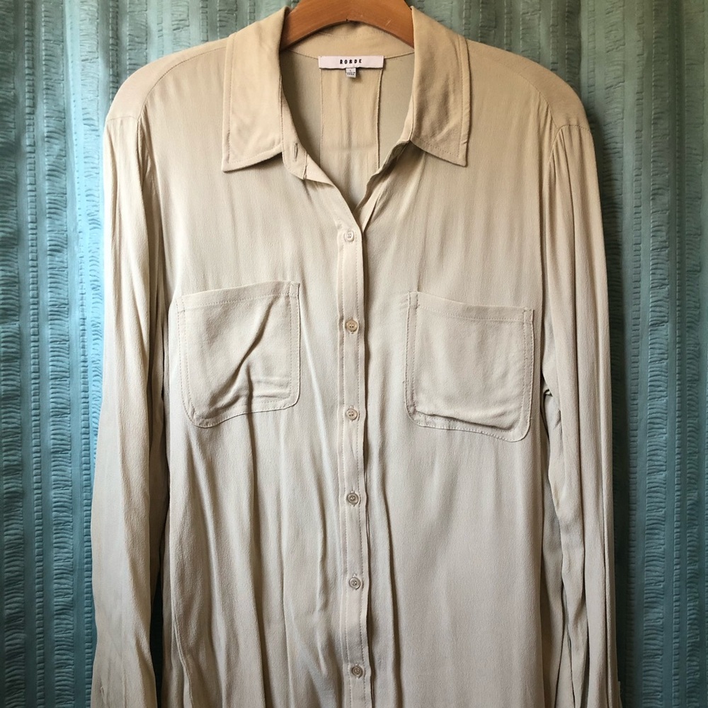 NEW RO&DE Large Rayon Button Down Top